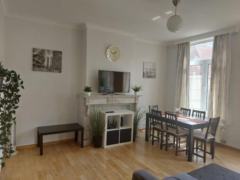 Charming 1-Bedroom Apartment Brussels Luaran gambar